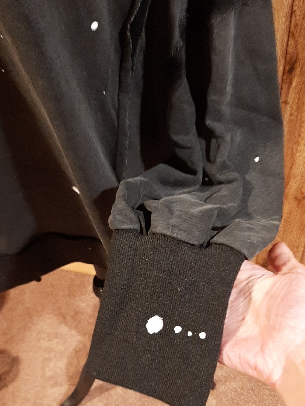 🥀🍓NWT Blue Velvet Black Mineral-Washed Splatter Sweatshirt (XL)🥀 - Picture 3 of 8